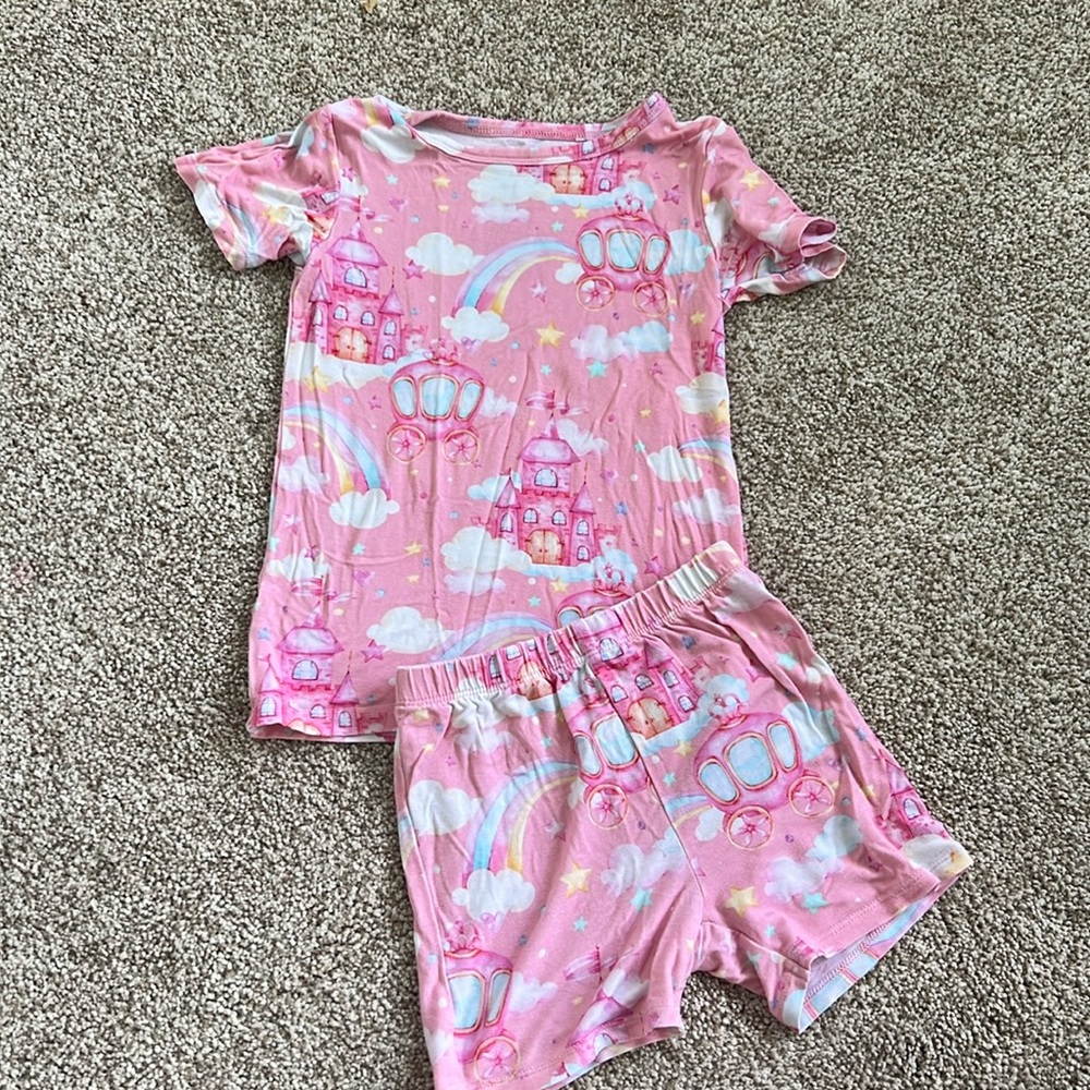 Posh peanut pajama set